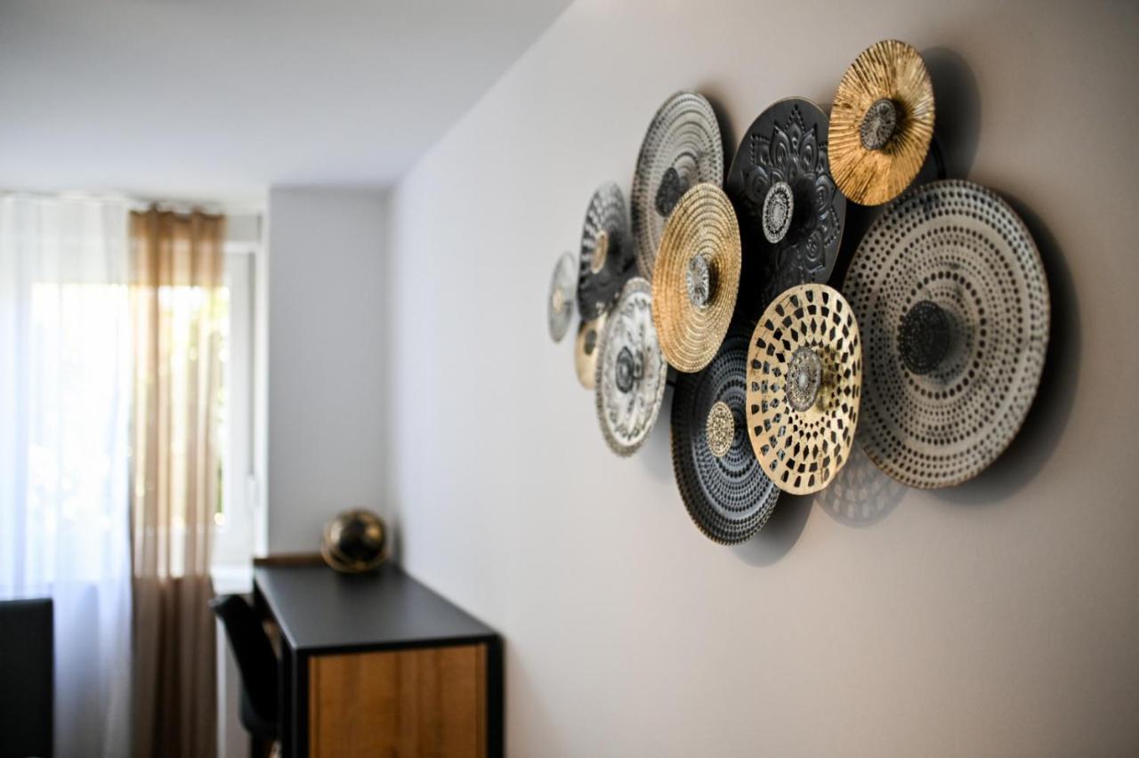 Newly Renovated Apartment Luce Zadar Exterior foto